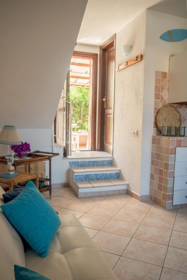 Casa Danilo Apartment San Teodoro  Exterior photo